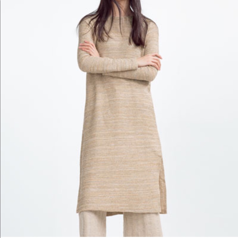 Zara Rustic Top with slits
